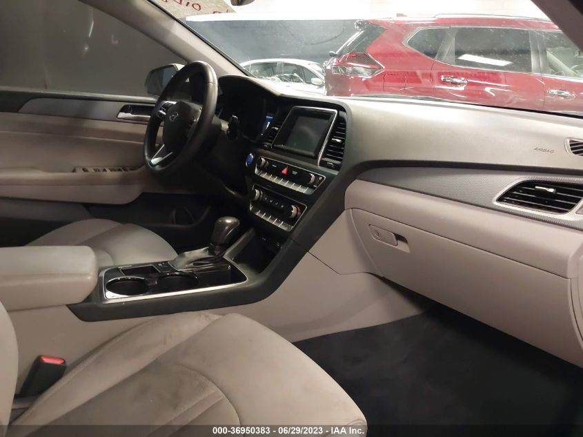 2018 HYUNDAI SONATA SEL - 5NPE34AF7JH610120