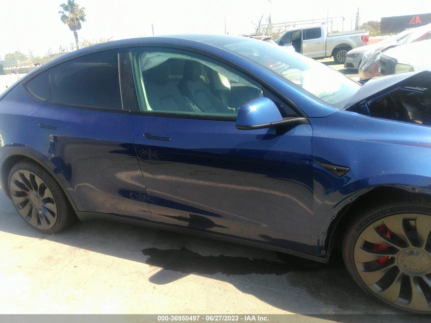 VIN 7SAYGDEF9PF713013 2023 TESLA MODEL Y PERFORMANCE