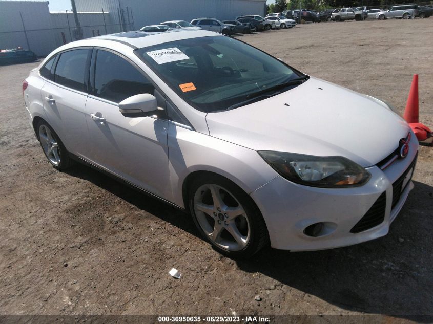 1FAHP3J20CL320444 2012 FORD FOCUS - Image 1