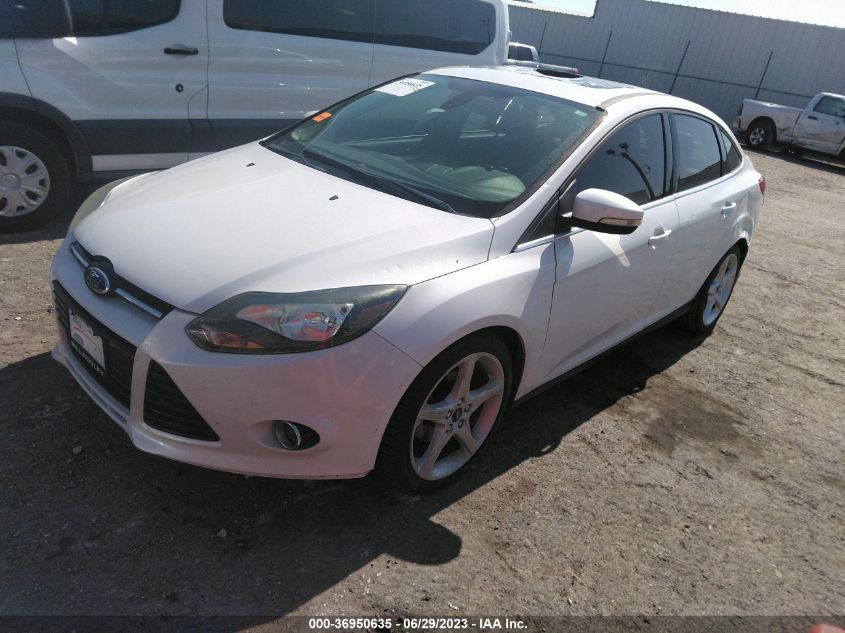 1FAHP3J20CL320444 2012 FORD FOCUS - Image 2