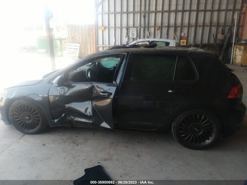 2017 VOLKSWAGEN GOLF GTI S/SE/AUTOBAHN/SPORT - 3VW547AU2HM061862