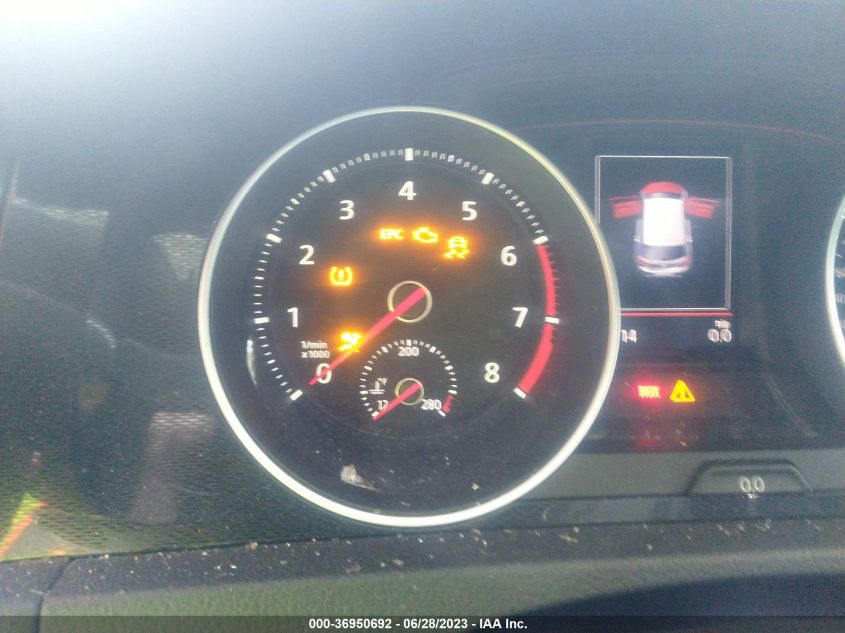 2017 VOLKSWAGEN GOLF GTI S/SE/AUTOBAHN/SPORT - 3VW547AU2HM061862