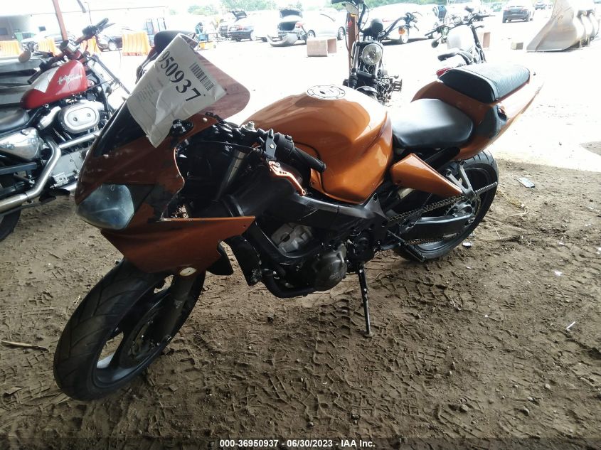 2001 HONDA CBR600 F4 JH2PC35181M201025