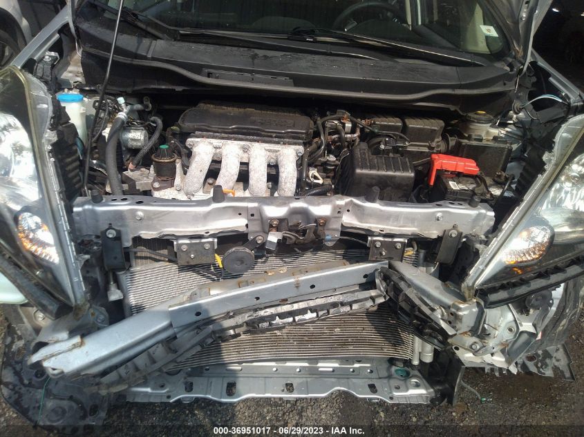 2013 HONDA FIT SPORT - JHMGE8H50DC028981