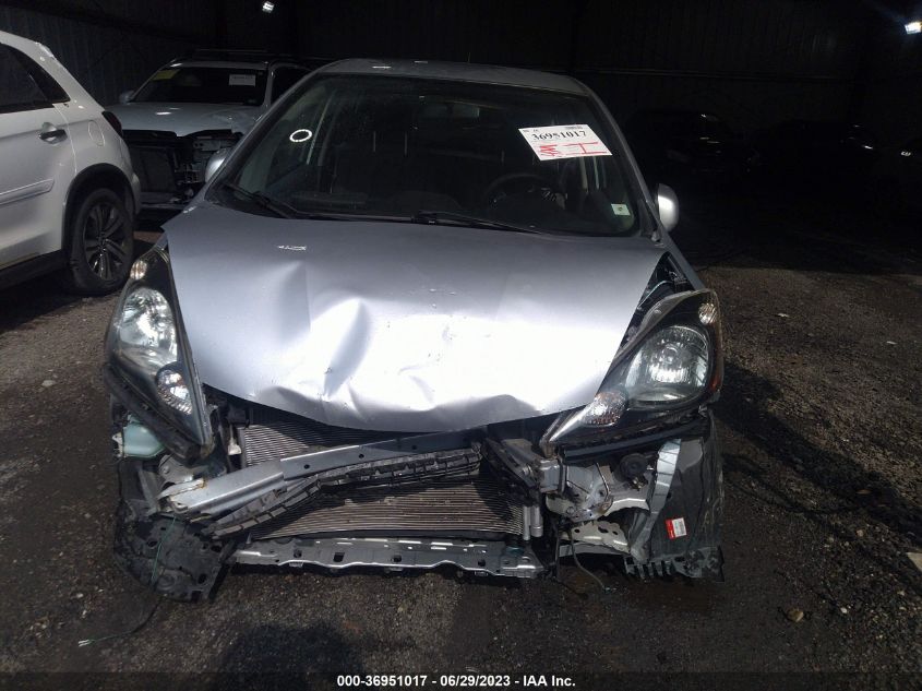 2013 HONDA FIT SPORT - JHMGE8H50DC028981