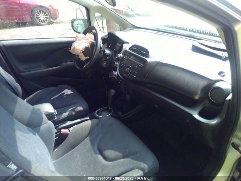 2013 HONDA FIT SPORT - JHMGE8H50DC028981
