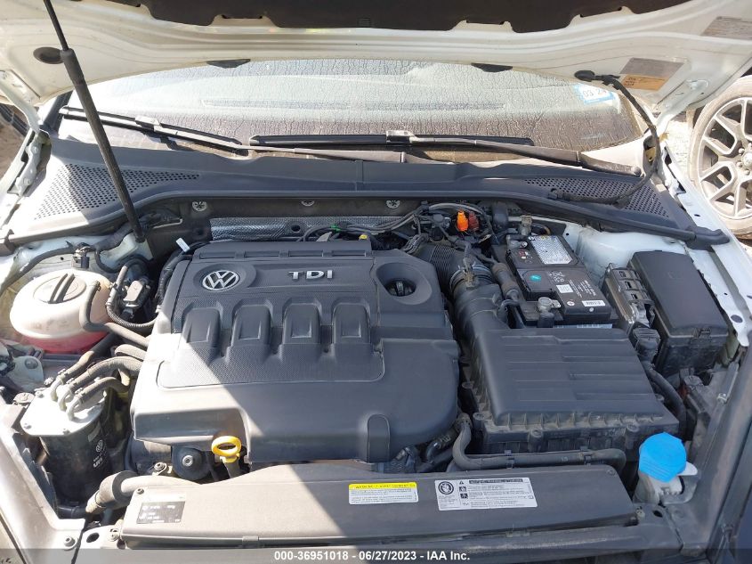 2015 VOLKSWAGEN GOLF TDI SE - 3VW2A7AU2FM014758