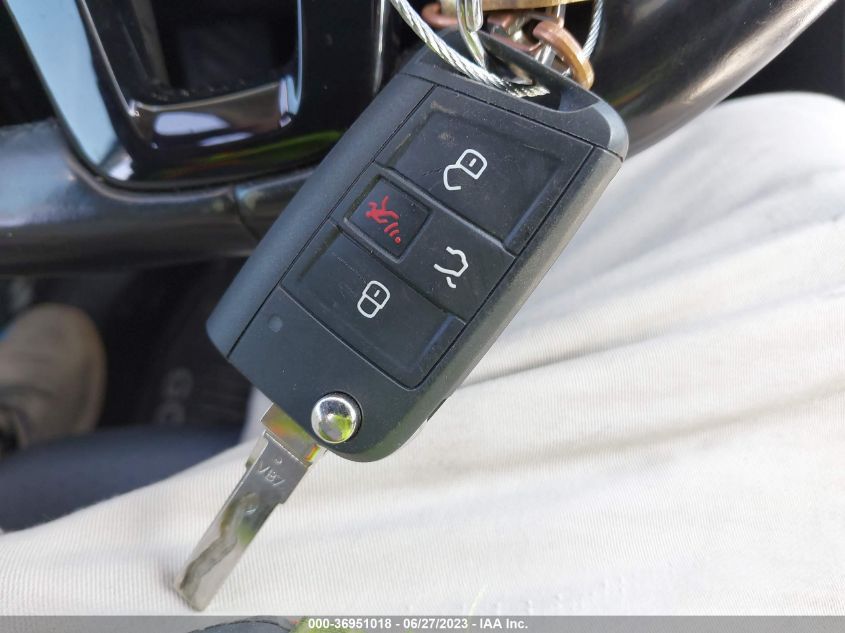 2015 VOLKSWAGEN GOLF TDI SE - 3VW2A7AU2FM014758