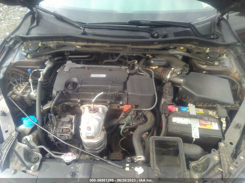 2016 HONDA ACCORD SEDAN EX - 1HGCR2F07GA153115