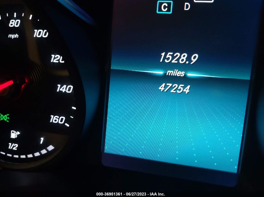 2019 MERCEDES-BENZ C-CLASS C 300 - 55SWF8EB0KU297713