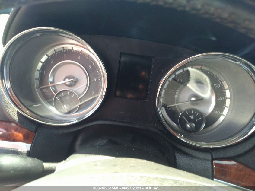 2014 CHRYSLER 300 - 2C3CCAAG3EH243704