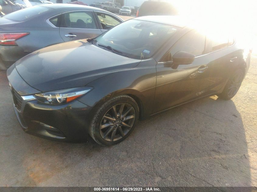 2018 MAZDA MAZDA3 4-DOOR TOURING - 3MZBN1V36JM266329
