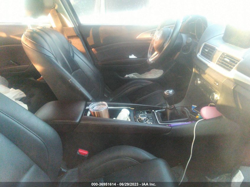 2018 MAZDA MAZDA3 4-DOOR TOURING - 3MZBN1V36JM266329