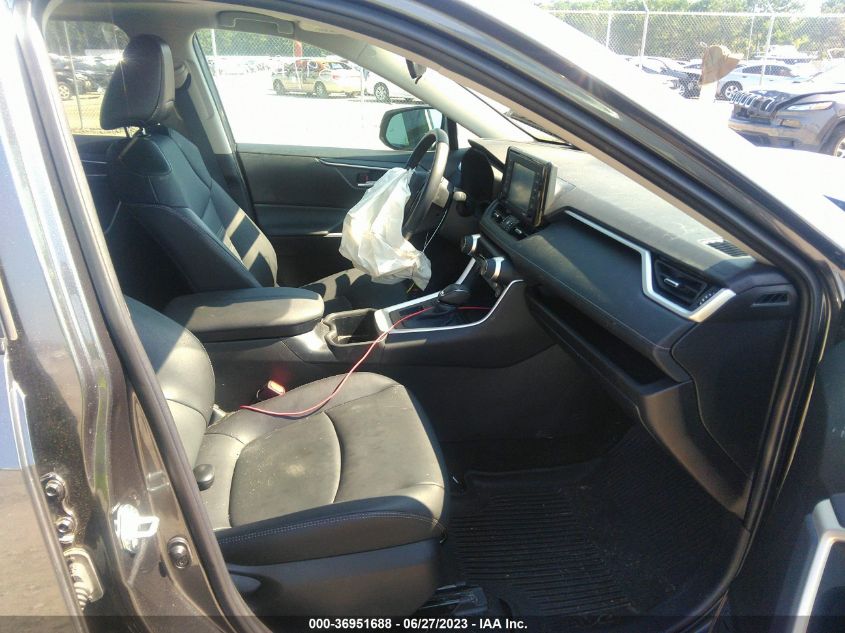 2022 TOYOTA RAV4 XLE PREMIUM - 2T3C1RFV8NC192001