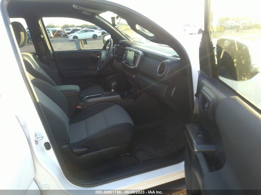 VIN 3TMCZ5AN7PM560700 2023 TOYOTA TACOMA 4WD SR/SR5/TRD SPORT