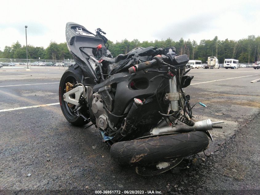 2003 HONDA CBR600 RR - JH2PC37063M007875