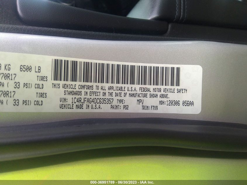 2013 JEEP GRAND CHEROKEE LAREDO - 1C4RJFAG4DC635357