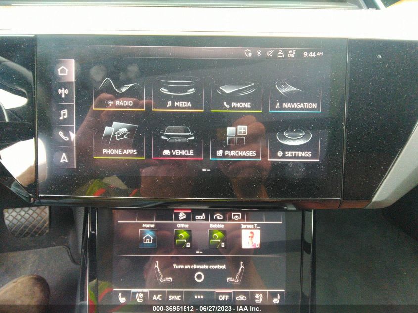 2019 AUDI E-TRON PREMIUM PLUS WA1LAAGE6KB013595