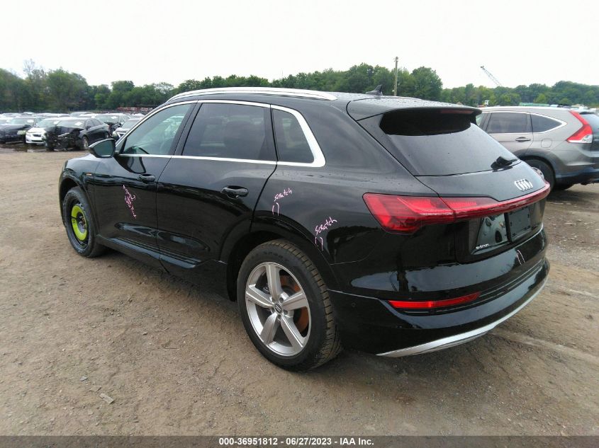 2019 AUDI E-TRON PREMIUM PLUS WA1LAAGE6KB013595