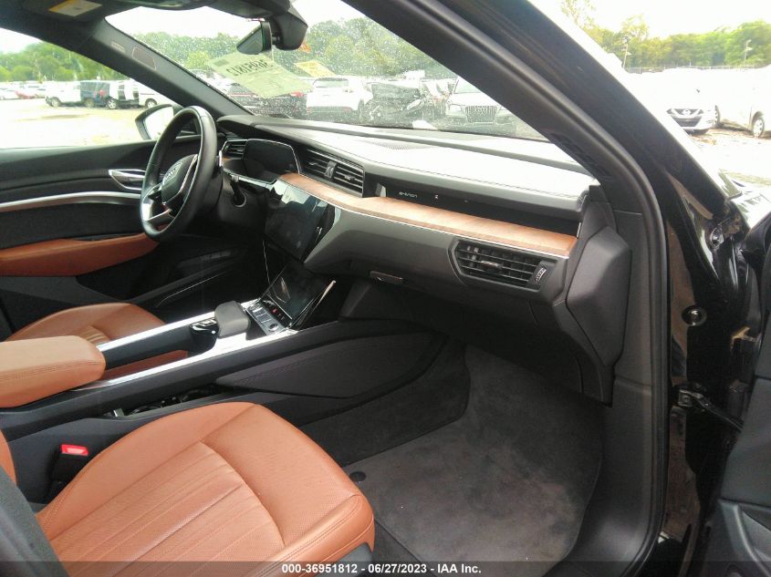 2019 AUDI E-TRON PREMIUM PLUS WA1LAAGE6KB013595
