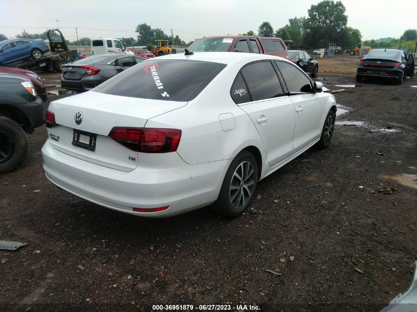 2017 VOLKSWAGEN JETTA 1.4T SE - 3VWDB7AJ7HM216946