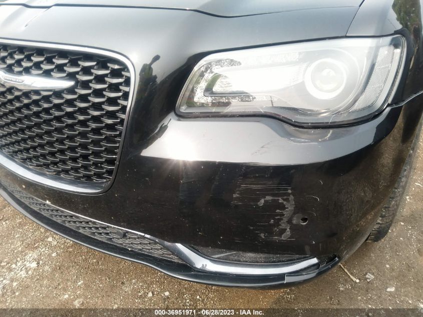 2015 CHRYSLER 300 S - 2C3CCAGG2FH932352