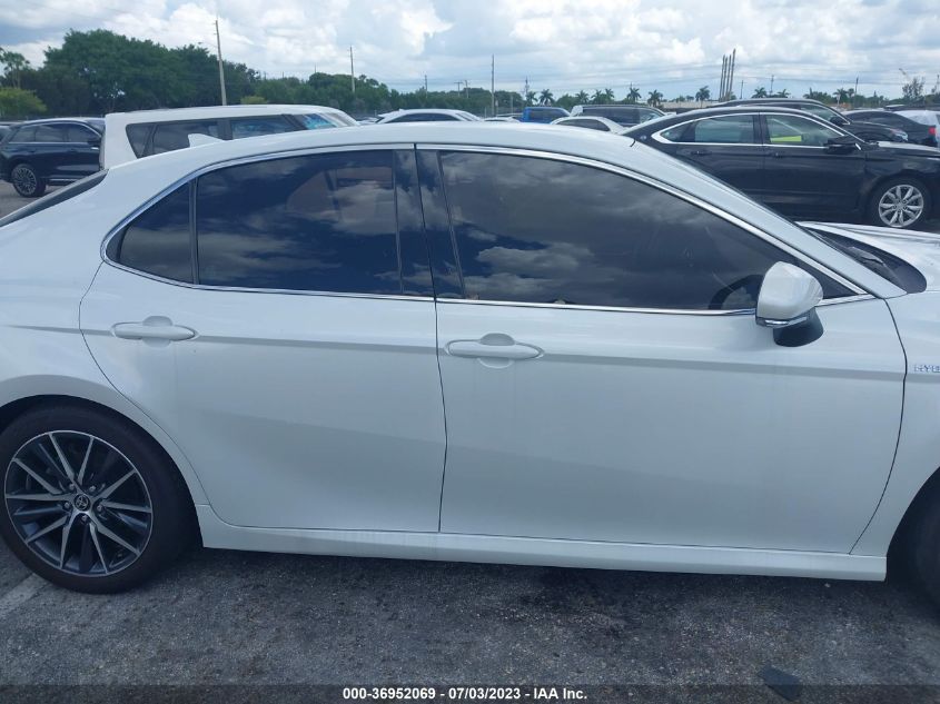 2021 TOYOTA CAMRY XLE - 4T1F31AK5MU556855
