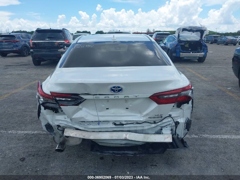2021 TOYOTA CAMRY XLE - 4T1F31AK5MU556855