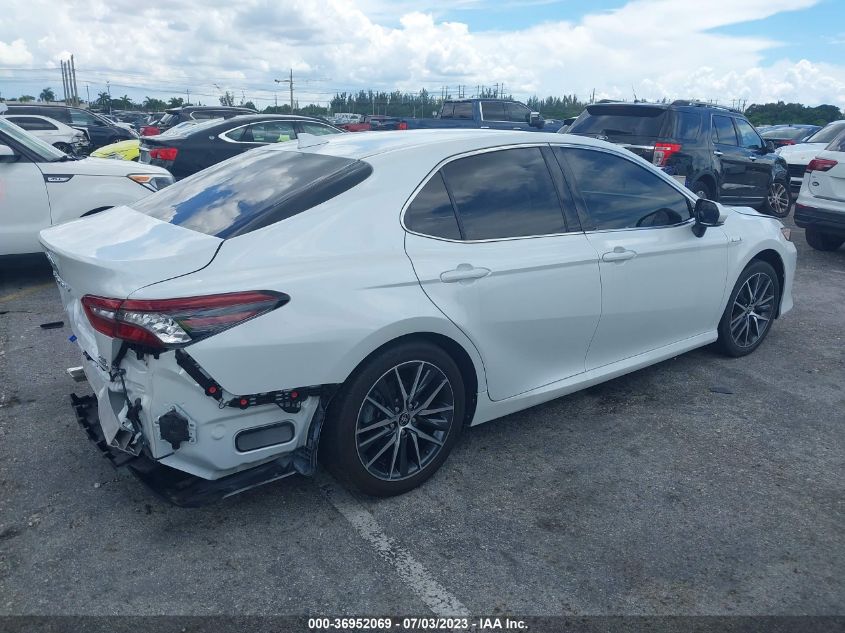 2021 TOYOTA CAMRY XLE - 4T1F31AK5MU556855
