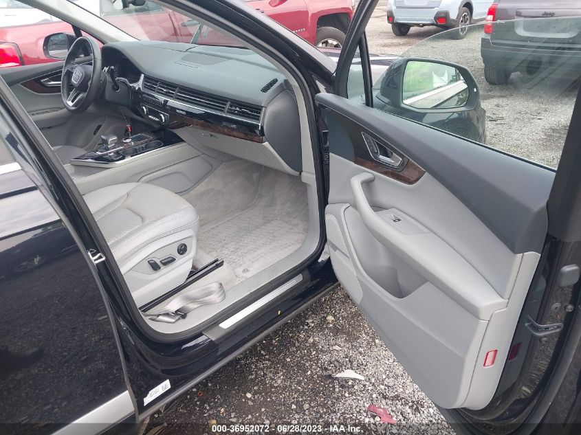 2017 AUDI Q7 PRESTIGE - WA1VAAF71HD046402