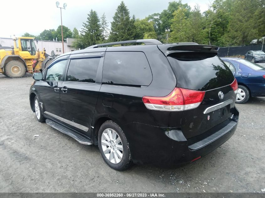 2013 TOYOTA SIENNA XLE/LTD - 5TDDK3DC0DS058260
