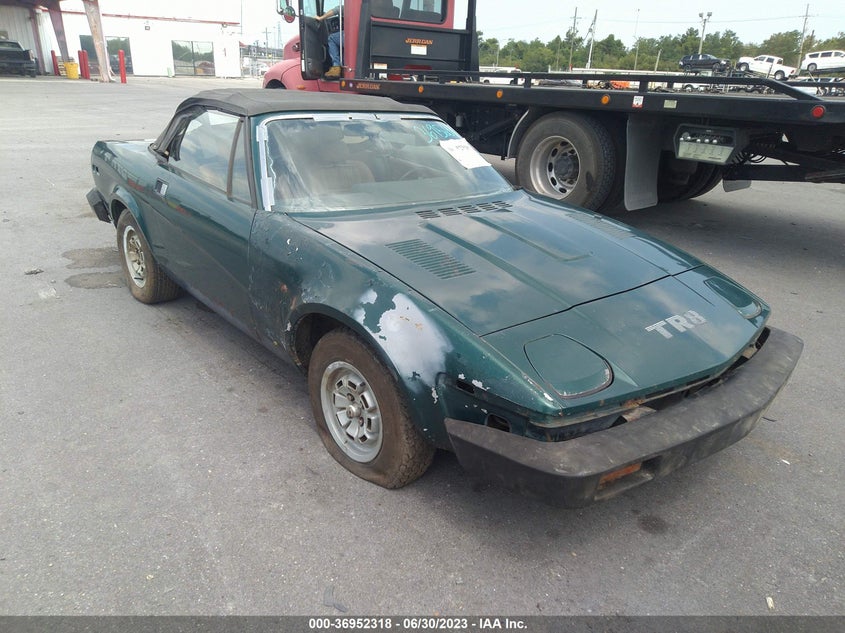 TRIUMPH TR8 1980. Lot# 36952318. VIN TPVDV8AT215016   . Photo 1