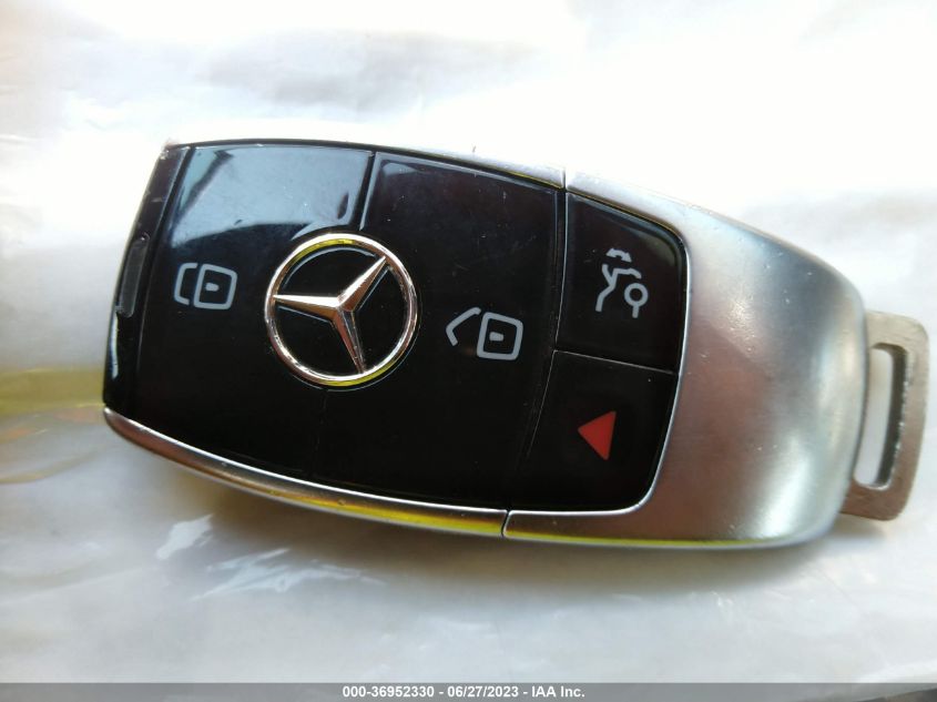 WDDZF4JB0HA097788 2017 MERCEDES-BENZ E-CLASS, photo no. 11