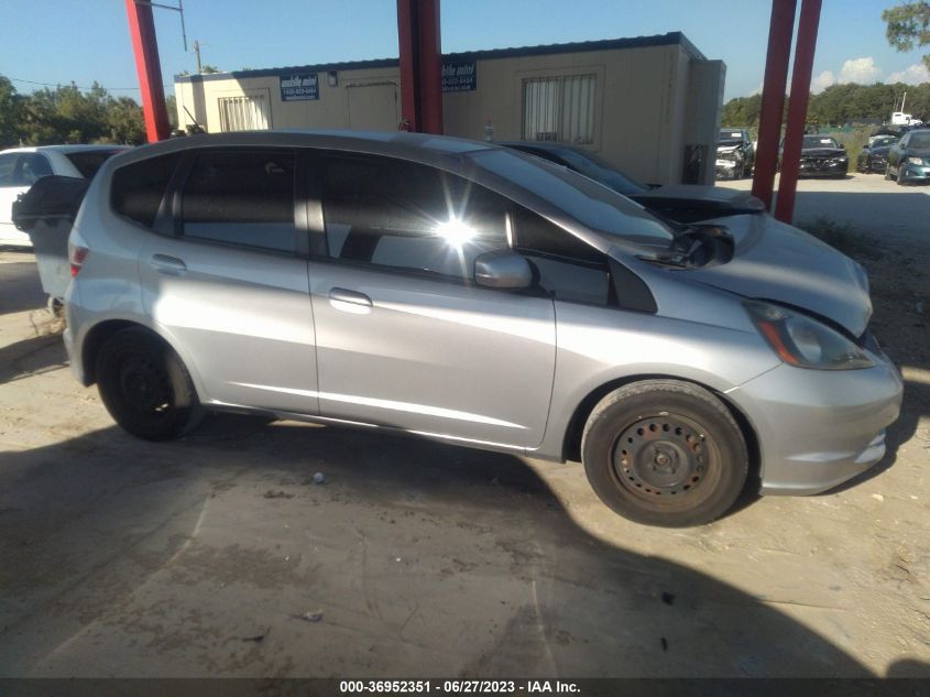 2013 HONDA FIT - JHMGE8H32DC003675