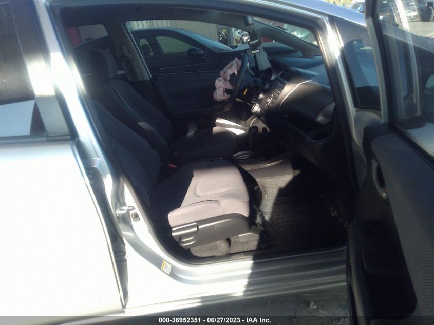 2013 HONDA FIT - JHMGE8H32DC003675