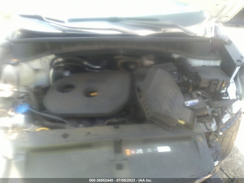 2017 HYUNDAI TUCSON SE - KM8J3CA40HU291775