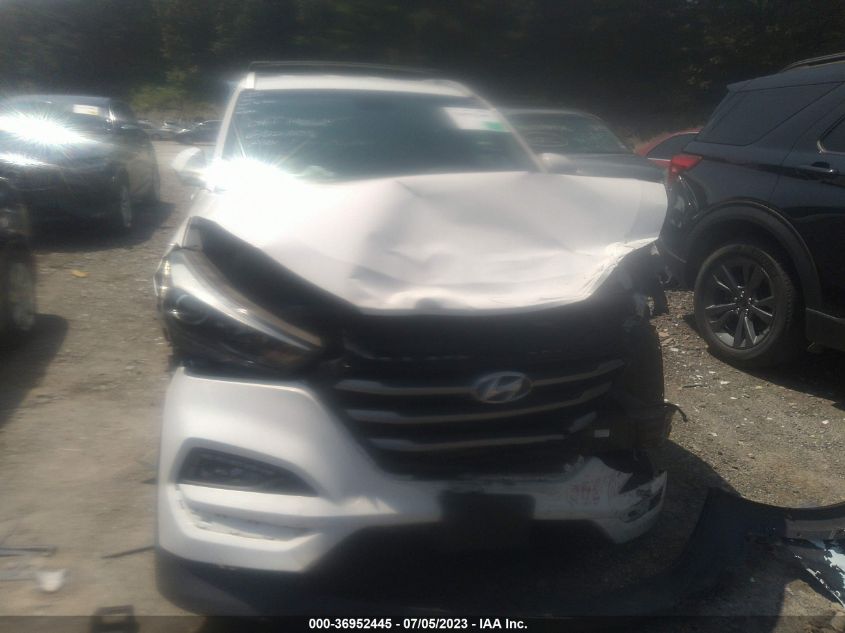 2017 HYUNDAI TUCSON SE - KM8J3CA40HU291775