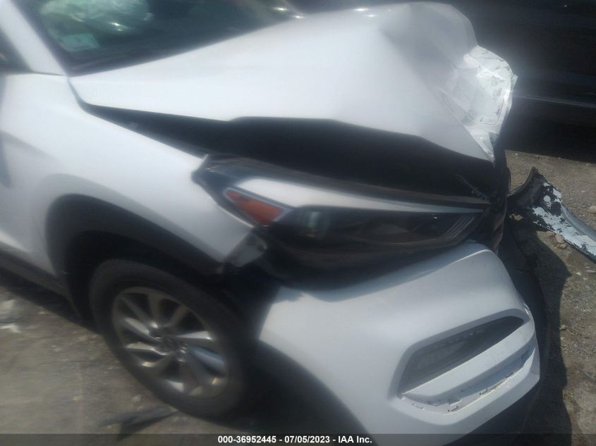 2017 HYUNDAI TUCSON SE - KM8J3CA40HU291775