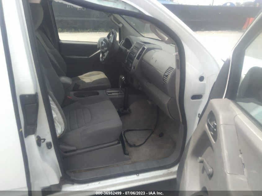 2015 NISSAN FRONTIER S/SV - 1N6BD0CT4FN768186