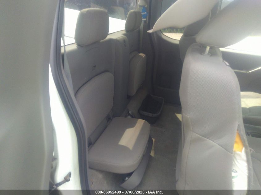 2015 NISSAN FRONTIER S/SV - 1N6BD0CT4FN768186
