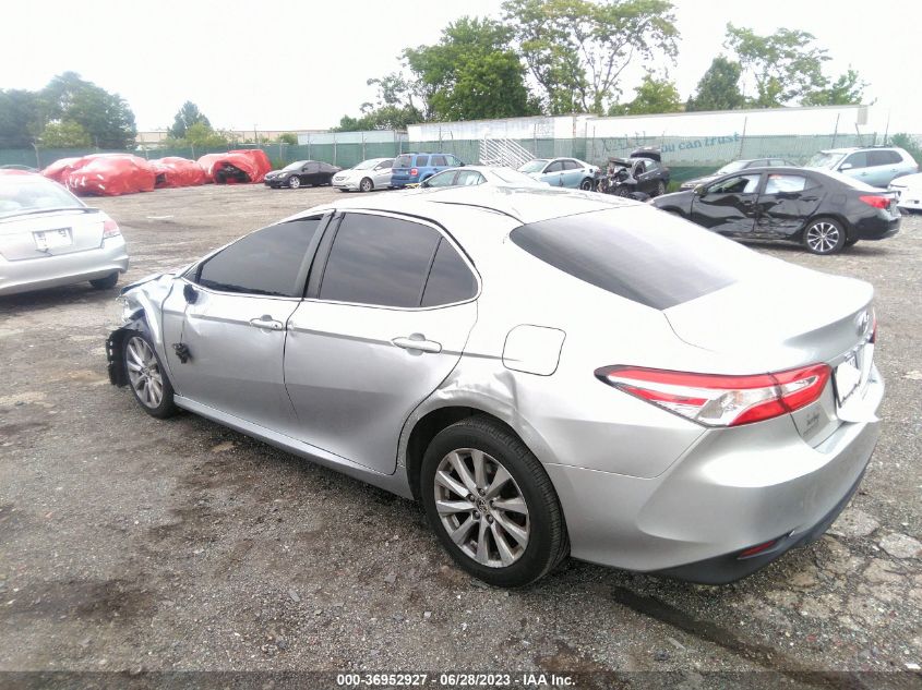 2018 TOYOTA CAMRY LE/SE/XLE/L - JTNB11HK1J3016298