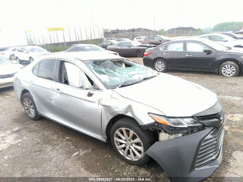 2018 TOYOTA CAMRY LE/SE/XLE/L - JTNB11HK1J3016298