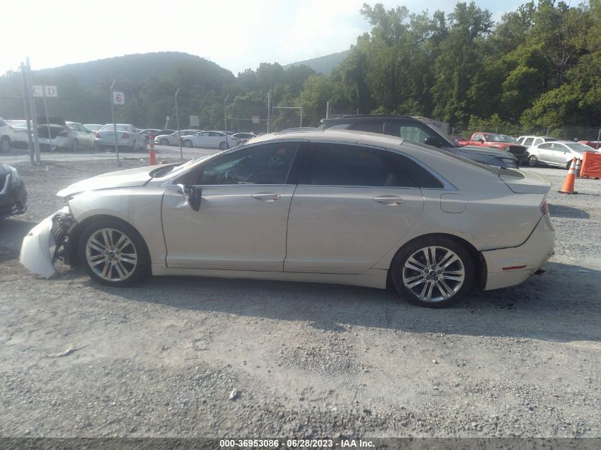 2014 LINCOLN MKZ - 3LN6L2J99ER834166