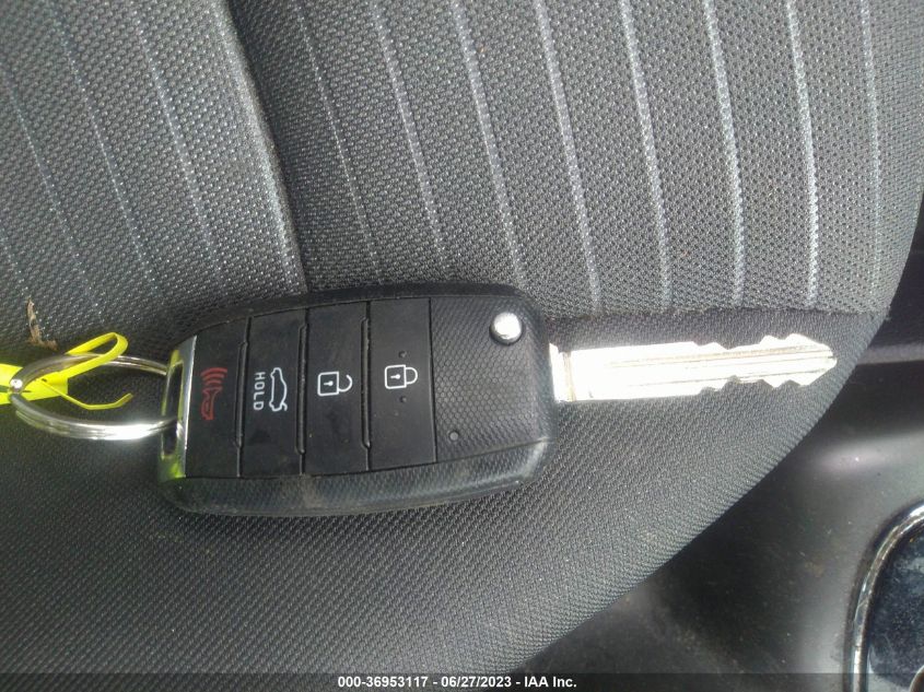 2017 KIA FORTE LX/S - 3KPFL4A79HE067056