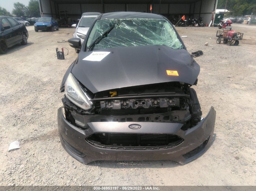 2015 FORD FOCUS SE - 1FADP3K20FL382458