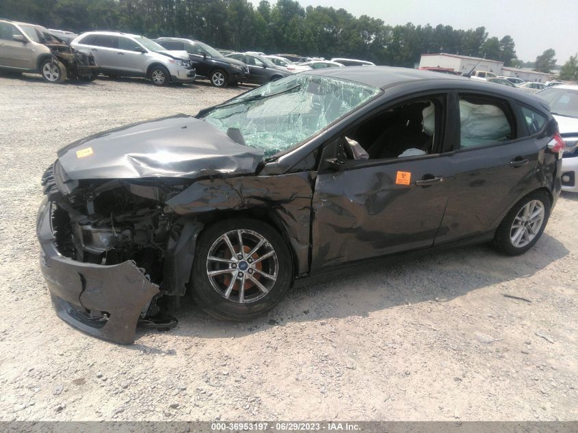 2015 FORD FOCUS SE - 1FADP3K20FL382458