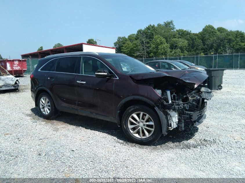 2016 KIA SORENTO LX - 5XYPG4A39GG056114