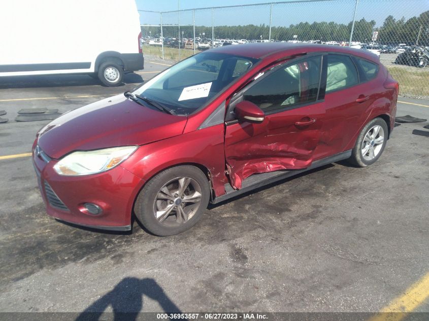 2014 FORD FOCUS SE - 1FADP3K24EL255579