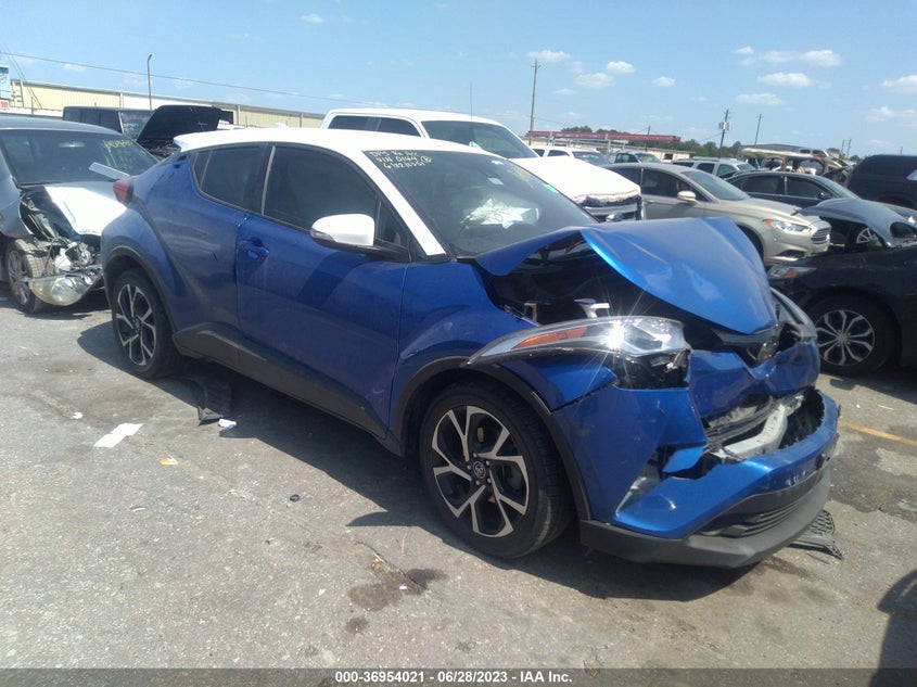 TOYOTA C-HR XLE/XLE PREMIUM 2018