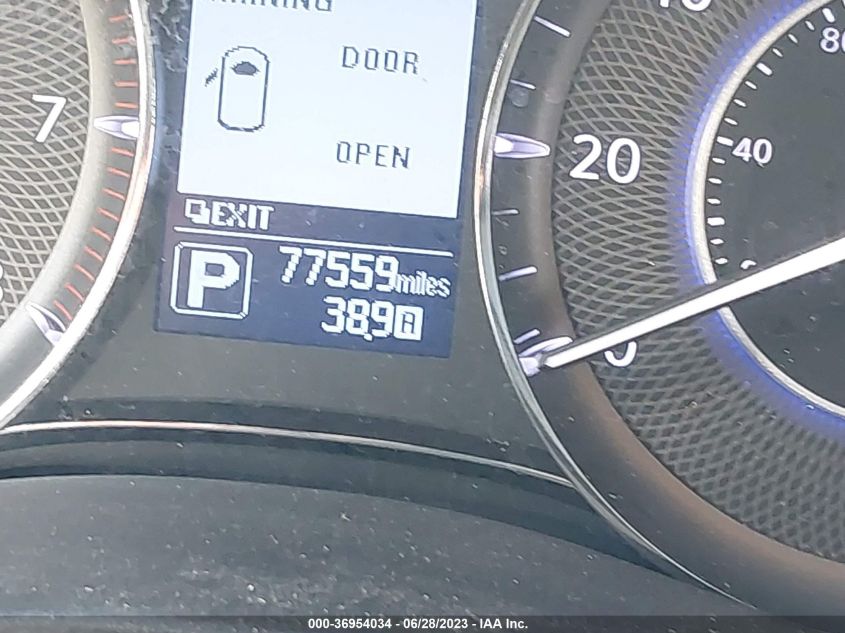 2016 INFINITI QX80 - JN8AZ2NF5G9610361